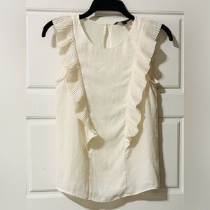 Banana Republic Cream Ruffle Sleeveless Blouse
